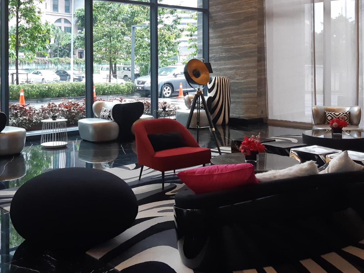 Star Luxury Suites Klcc Kuala Lumpur Exteriör bild
