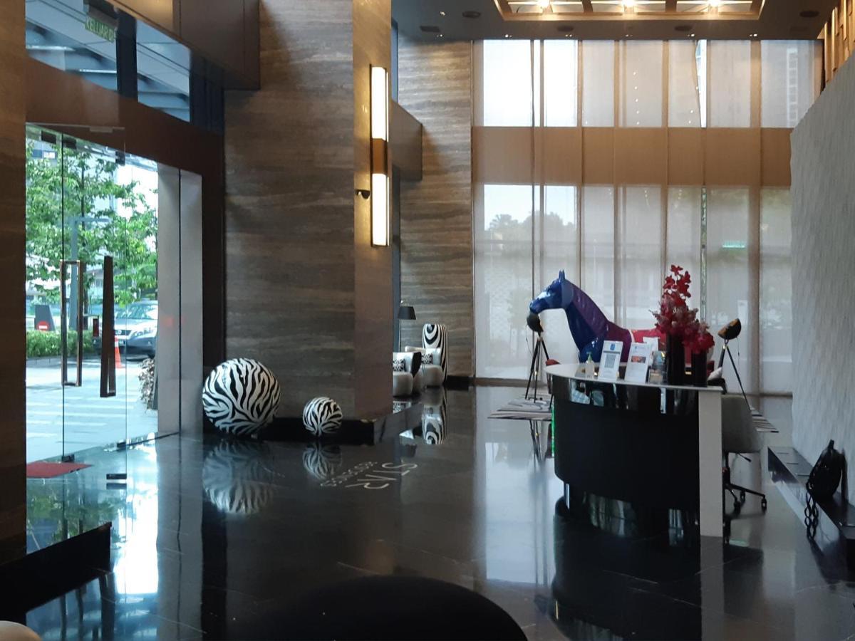 Star Luxury Suites Klcc Kuala Lumpur Exteriör bild